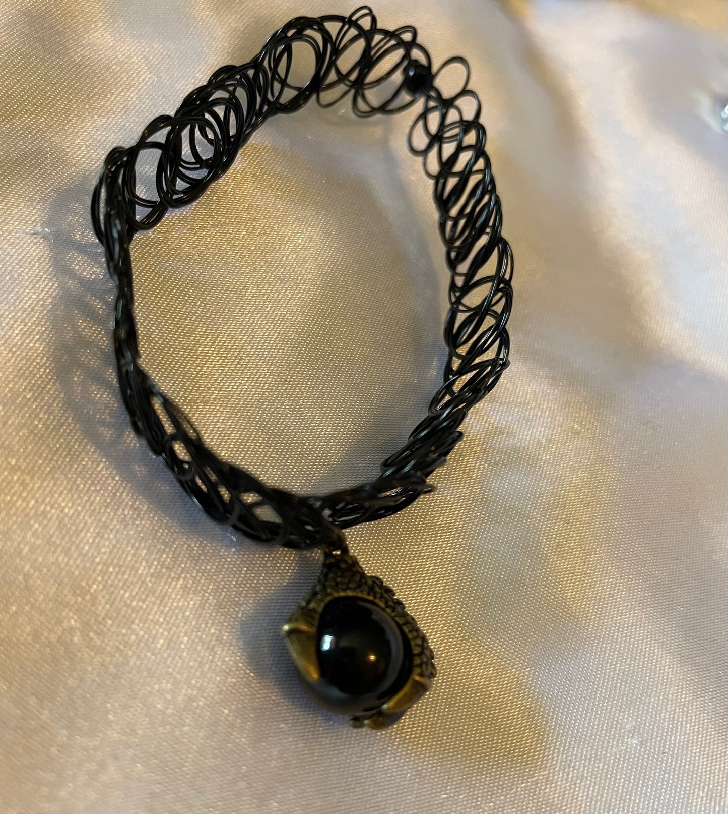 Dragon Claw Choker